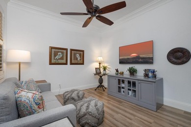 This is a TOTALLY UPDATED absolutely lovely VILLA in Monarch - photo 25