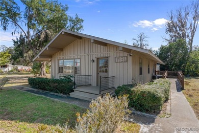 (private lake, pond, coastal) Office For Sale in Inverness Florida