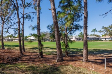 This is a TOTALLY UPDATED absolutely lovely VILLA in Monarch - photo 31