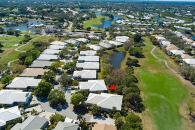 This is a TOTALLY UPDATED absolutely lovely VILLA in Monarch - photo 37