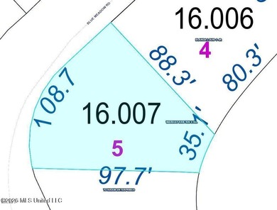 Waterfront lot located in the Riverview subdivision of Bay St - photo 4