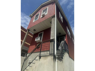 (private lake, pond, coastal) Home For Sale in Brooklyn New York