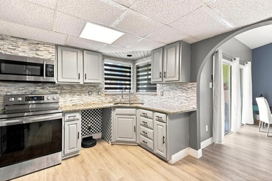 Don't miss this beautifully maintained 3-bedroom, 2-bath home - photo 8