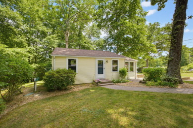 Lake Living at its Finest - photo 2