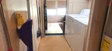 This could be your permanent home or the perfect getaway. The - photo 15