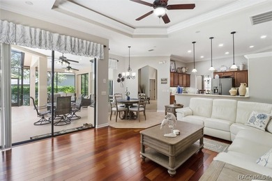 Welcome to this beautifully maintained 3-bedroom, 2-bath home - photo 17