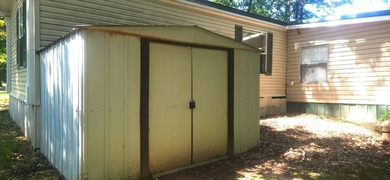 This could be your permanent home or the perfect getaway. The - photo 19