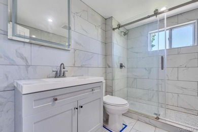 Beautiful 4-bedroom, 2-bath home located in a prime area of - photo 22