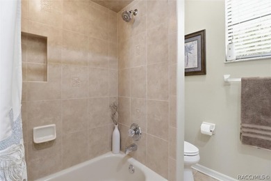 Welcome to this beautifully maintained 3-bedroom, 2-bath home - photo 27