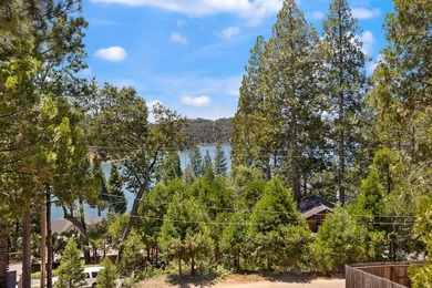 Opportunity awaits! This classic Bass Lake cabin offers the - photo 4