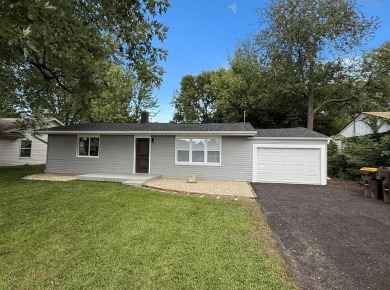 Lake Home Sale Pending in Machesney Park, Illinois