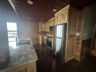 Welcome to this stunning 2025/2026 barndominium style retreat - photo 12