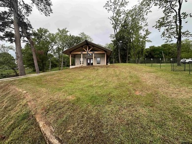 Welcome to this stunning 2025/2026 barndominium style retreat - photo 19