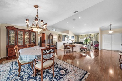 Beautiful, impeccably maintained, move-in ready 3/2/2 in the - photo 6