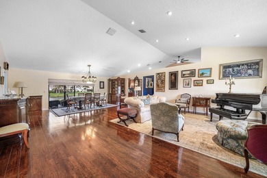 Beautiful, impeccably maintained, move-in ready 3/2/2 in the - photo 7