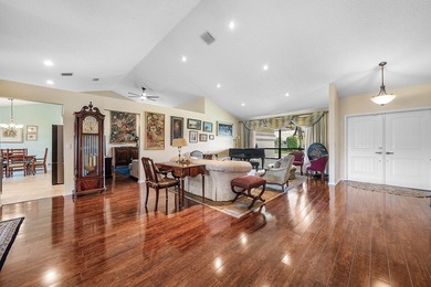 Beautiful, impeccably maintained, move-in ready 3/2/2 in the - photo 8