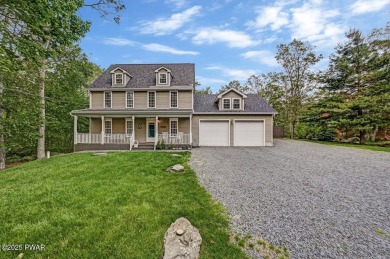 Lake Home For Sale in Lords Valley, Pennsylvania