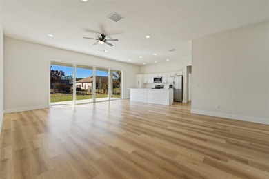 Seller is offering SELLER CONCESSIONS. Prime Location! Step into - photo 2