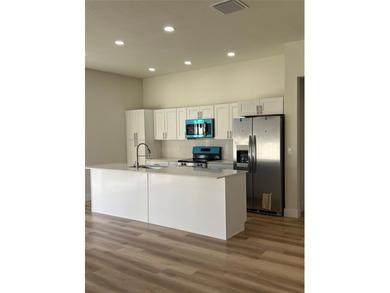 Seller is offering SELLER CONCESSIONS. Prime Location! Step into - photo 8