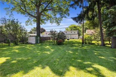 Long-term owner for over 56 years! This charming home is ideally - photo 11