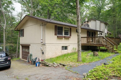 Lake Home For Sale in Lake Ariel, Pennsylvania