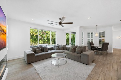 Welcome to the gated community of Canyon Lakes! This beautifully - photo 12