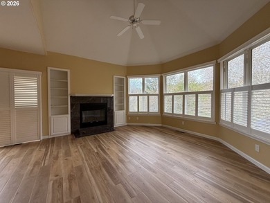 Absolutely fabulous elegant custom home completely rebuilt five - photo 13