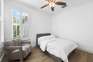 Welcome to the gated community of Canyon Lakes! This beautifully - photo 15