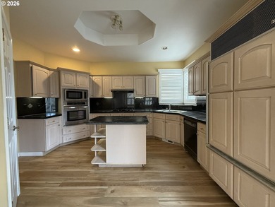 Absolutely fabulous elegant custom home completely rebuilt five - photo 17
