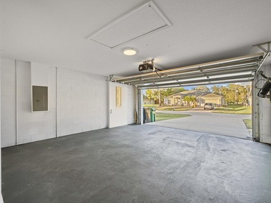 This move-in-ready single-family home blends comfort, privacy - photo 20