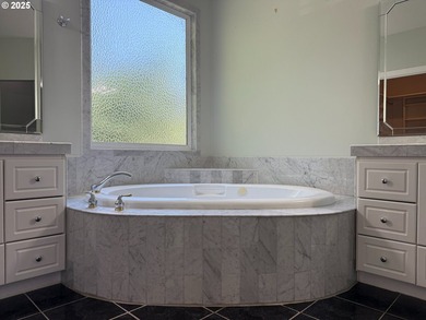 Absolutely fabulous elegant custom home completely rebuilt five - photo 22