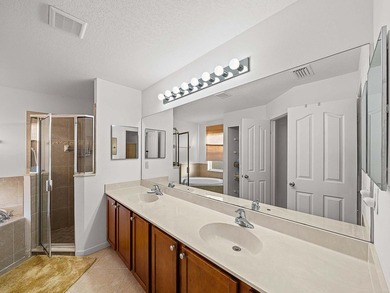 This move-in-ready single-family home blends comfort, privacy - photo 24