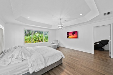 Welcome to the gated community of Canyon Lakes! This beautifully - photo 28