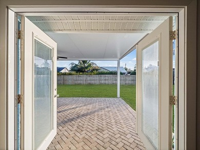 This move-in-ready single-family home blends comfort, privacy - photo 28