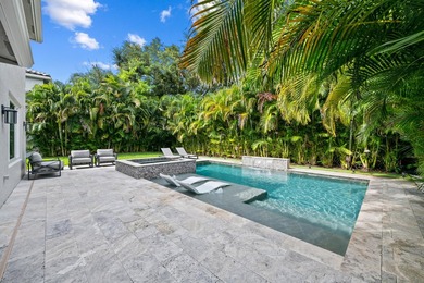 Welcome to the gated community of Canyon Lakes! This beautifully - photo 35