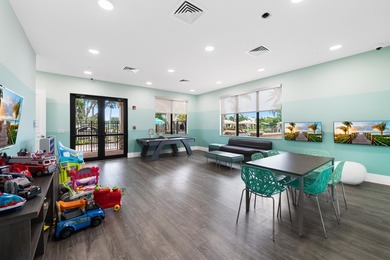 Welcome to the gated community of Canyon Lakes! This beautifully - photo 44