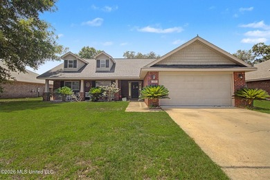 Welcome to South Pointe Subdivision in the highly sought-after - photo 1