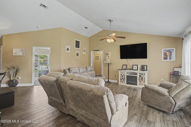 Welcome to South Pointe Subdivision in the highly sought-after - photo 4