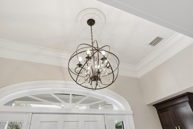 Welcome to this extraordinary single-level brick estate where - photo 11