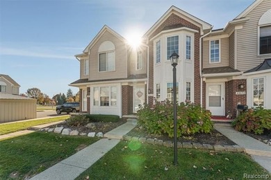 Lake Saint Clair Condo Active Under Contract in New Baltimore Michigan