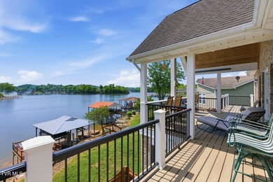 Welcome to your dream lakefront retreat on the pristine shores - photo 15