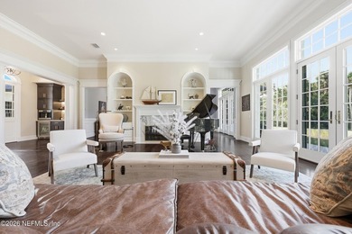 Welcome to this extraordinary single-level brick estate where - photo 20