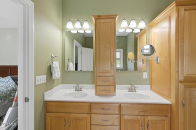 Welcome to your dream lakefront retreat on the pristine shores - photo 30