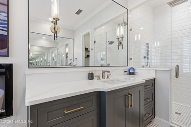 Welcome to this extraordinary single-level brick estate where - photo 33