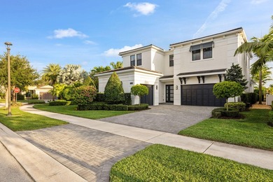 (private lake, pond, coastal) Home For Sale in Palm Beach Gardens Florida