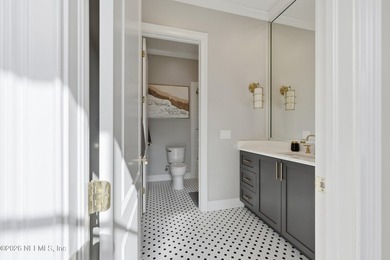 Welcome to this extraordinary single-level brick estate where - photo 44