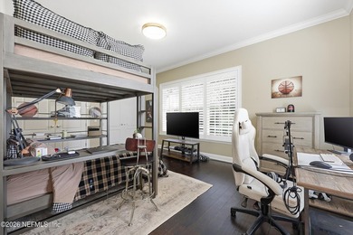 Welcome to this extraordinary single-level brick estate where - photo 47