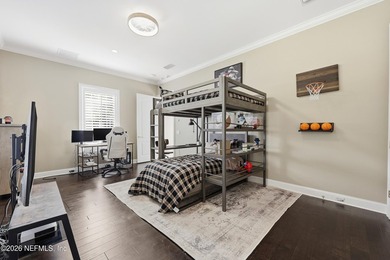 Welcome to this extraordinary single-level brick estate where - photo 49