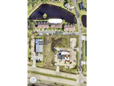Beautiful Lakefront Townhome on Capri Place. The Desirable - photo 8