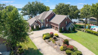 Lake Home Sale Pending in Grove, Oklahoma
